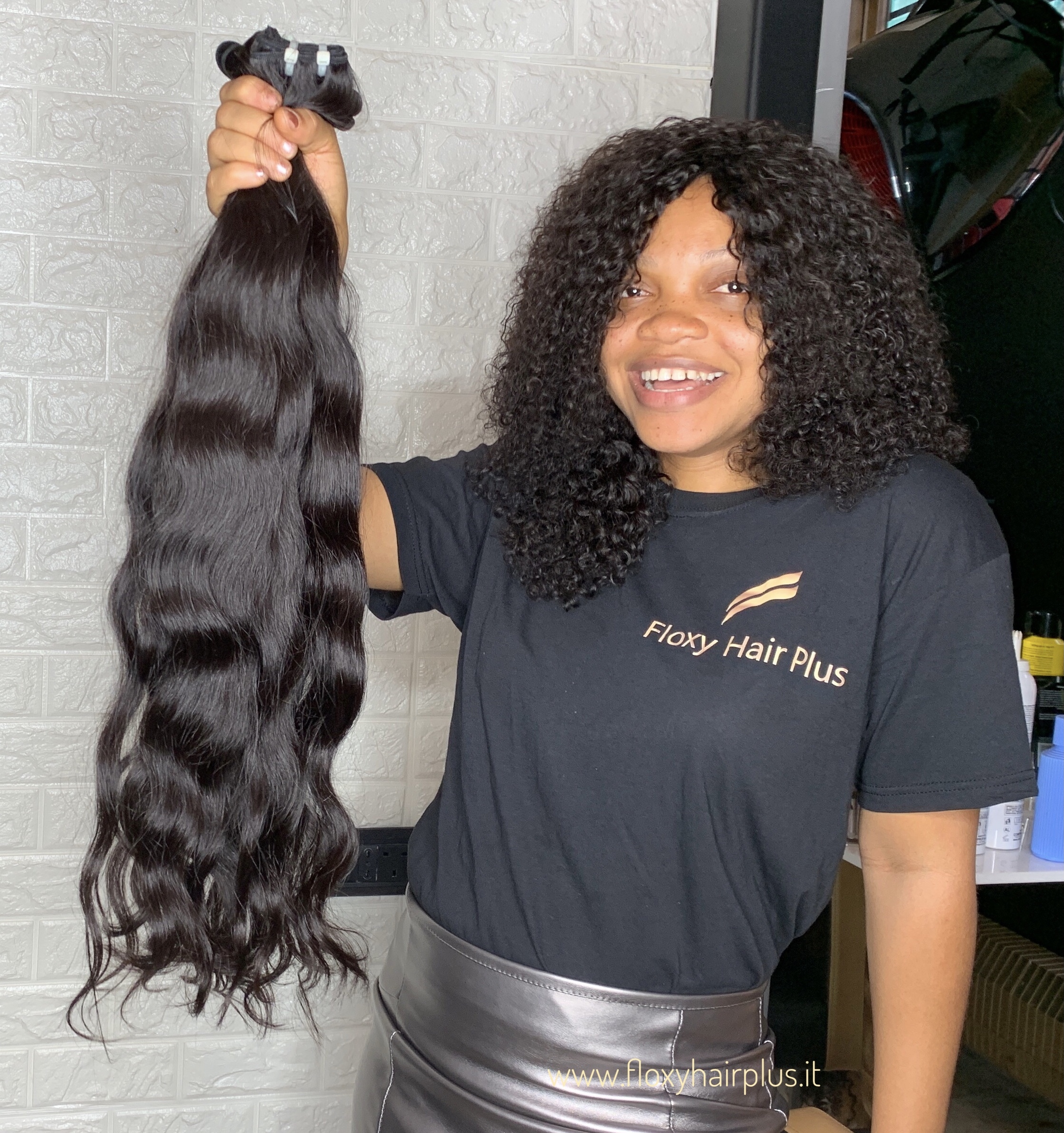 Raw Natural wavy 2,3 or 4 bundle deals with or without closures –  floxyhairplus